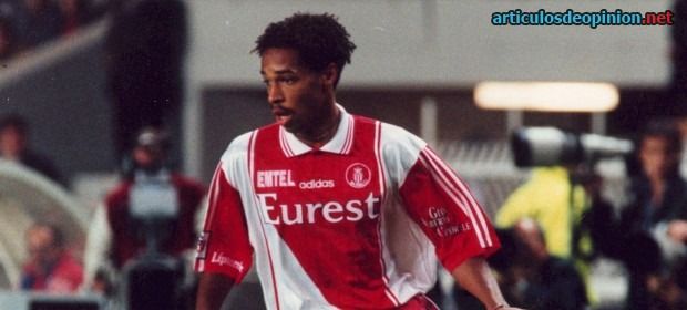 Editar el Mónaco clásico en el PES