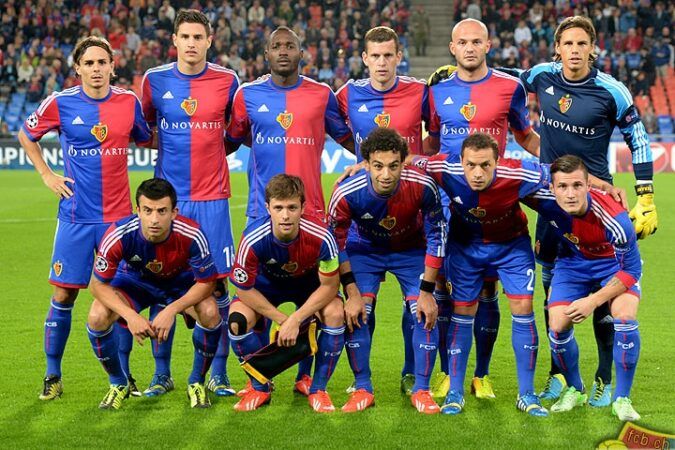 Editar el Basel clásico en el PES